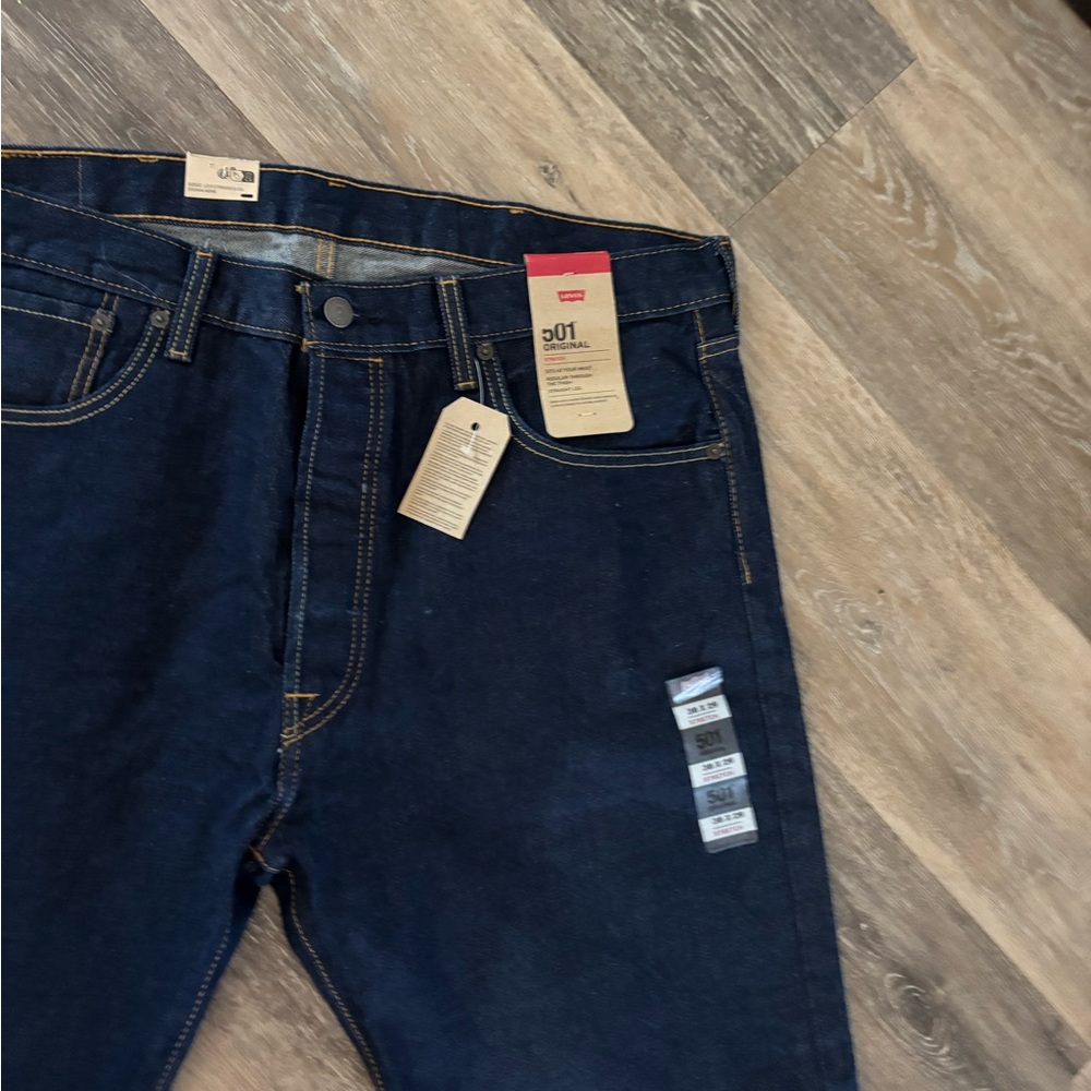 Levi's 501 Original Fit Dark Blue Men’s Jeans Sz 38X29 NWT - Picture 4 of 7